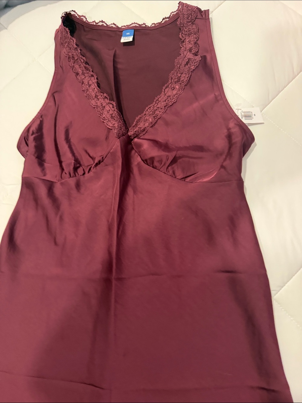 Old Navy Satin Lace-Trim dress Burgundy